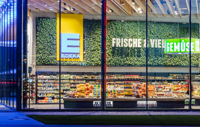 interact retail enables edekas innovative shop and lighting concept