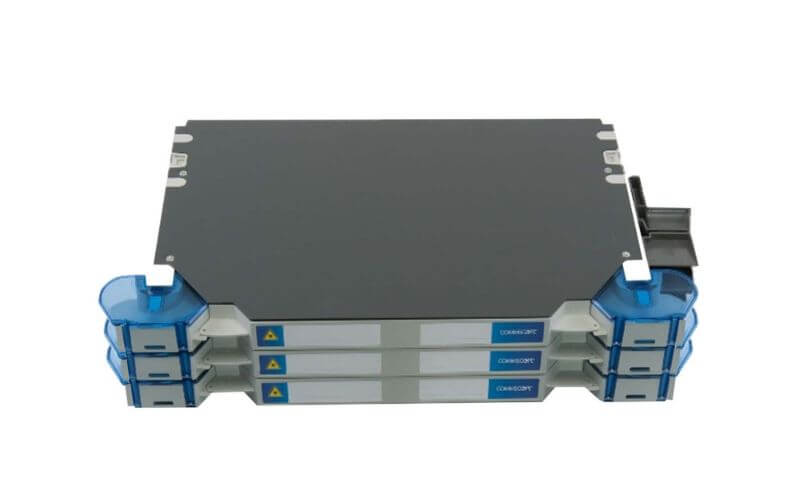 Fiber patch panel, with indoor cable